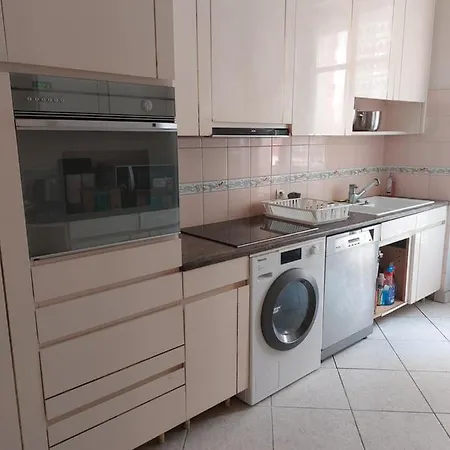 Chambre 2 Dans Un De 64 M2 Paris