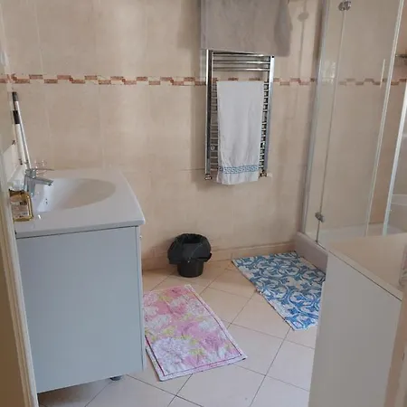 Chambre 2 Dans Un De 64 M2